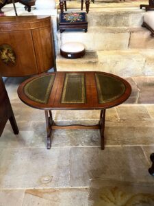 Mesa auxiliar alas detalle 1